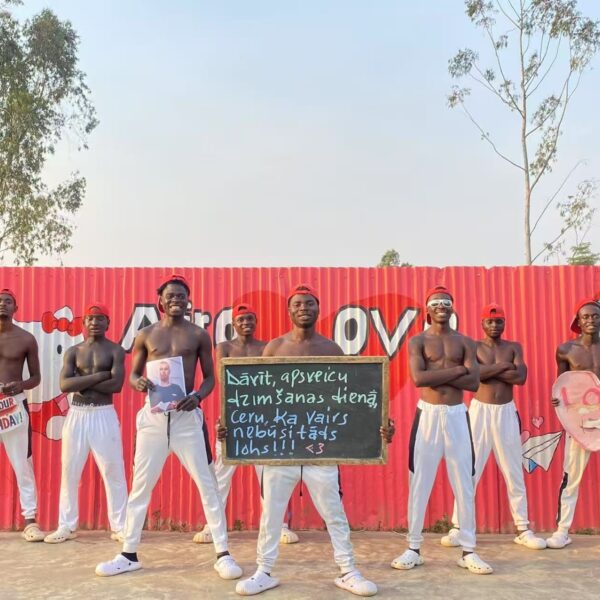 Beyond Ordinary: How Personalized Video Greetings Are Changing Birthday Surprises Forever